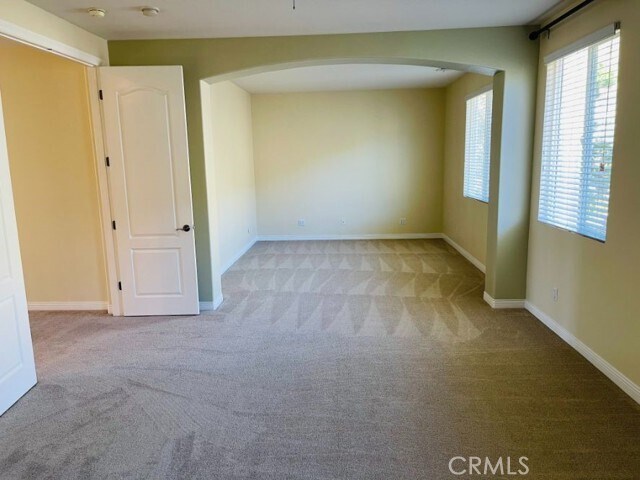 Building Photo - 1574 Glencrest Dr