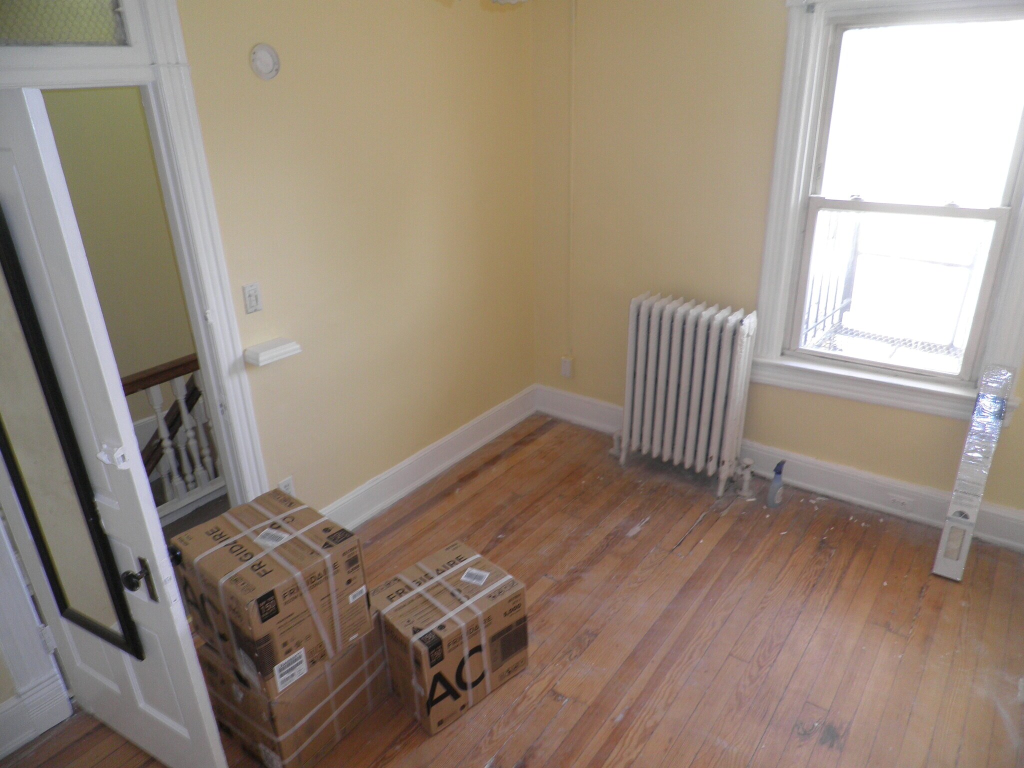 Building Photo - 309 Constitution Ave NE