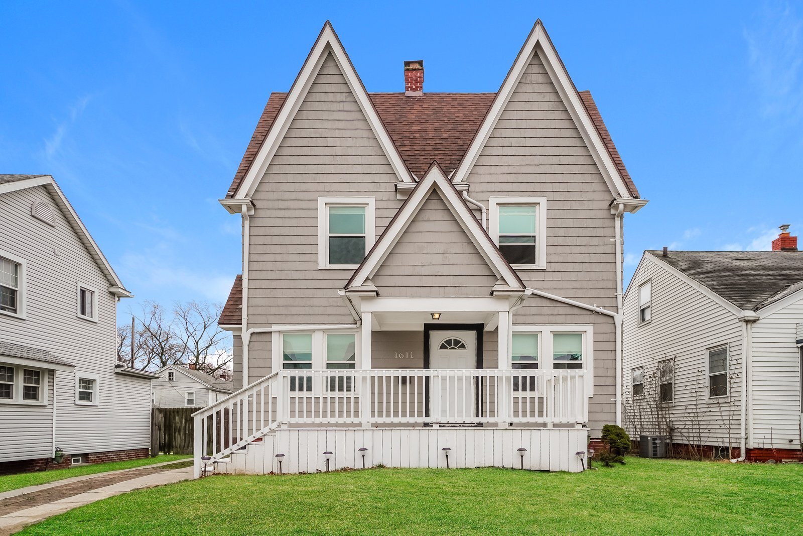 Building Photo - 1611 Hagley Rd