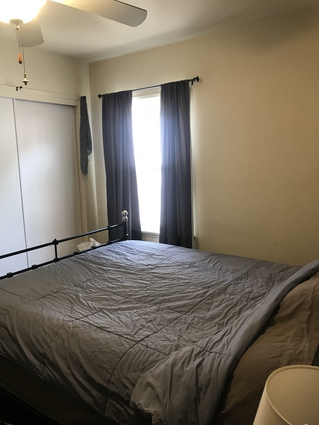 Master Bedroom - 10773 Northgate St