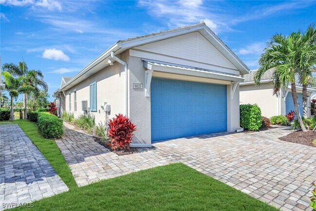 Building Photo - 8825 St Lucia Dr