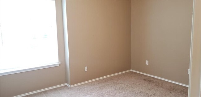 Building Photo - 14609 Springs Edge Dr