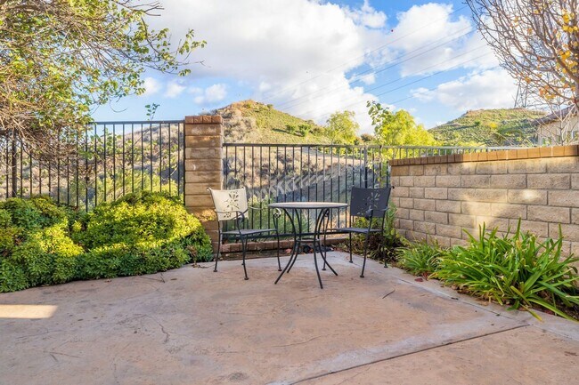 Building Photo - 21603 Glen Canyon Pl