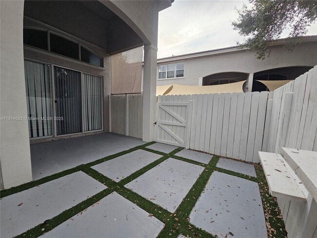 Building Photo - 11551 NW 79th Ln