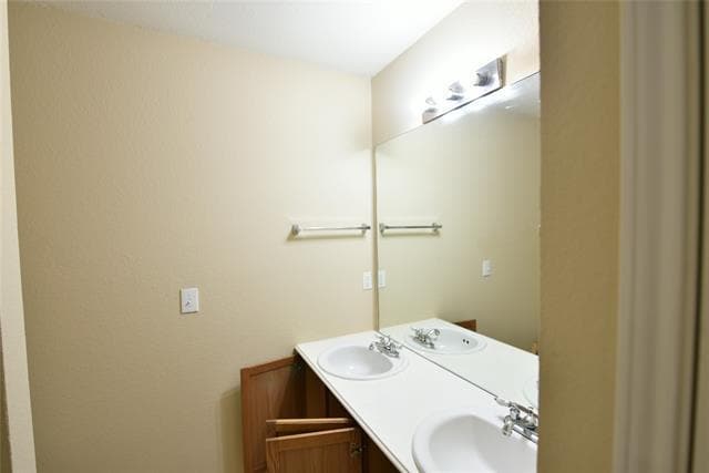 Building Photo - 4208 Snowbird Ln