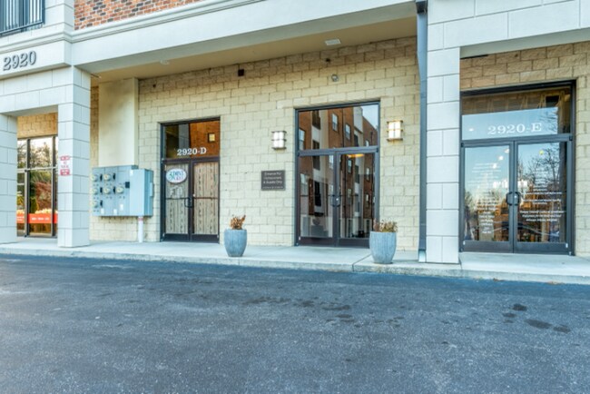 Building Photo - 2920 Martinsville Rd St