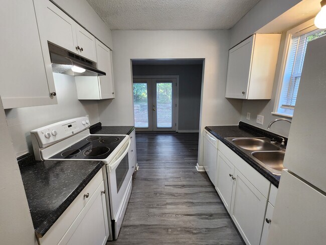 Building Photo - 108 Beatty Downs Rd