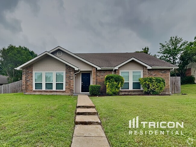 Building Photo - 1040 Twin Falls Dr