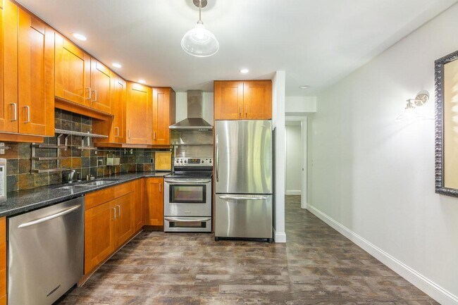 Building Photo - 5816 Leven Links Ct