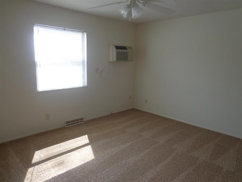 Building Photo - 3141 Manley Rd