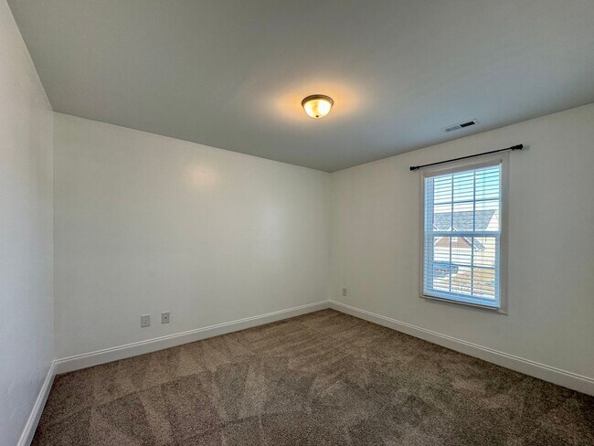 Building Photo - Welcome to Highcroft