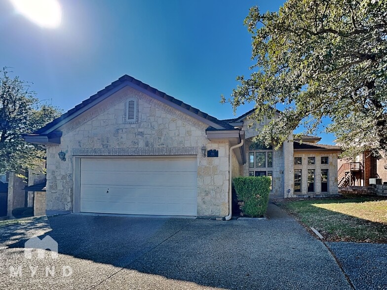 Primary Photo - 914 Almadin