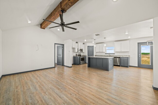Building Photo - 8536 E County Rd 5500