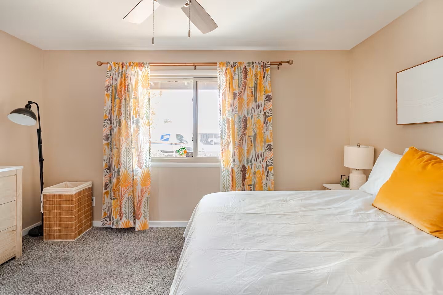 Bedroom 4 - 1104 E Campus Dr