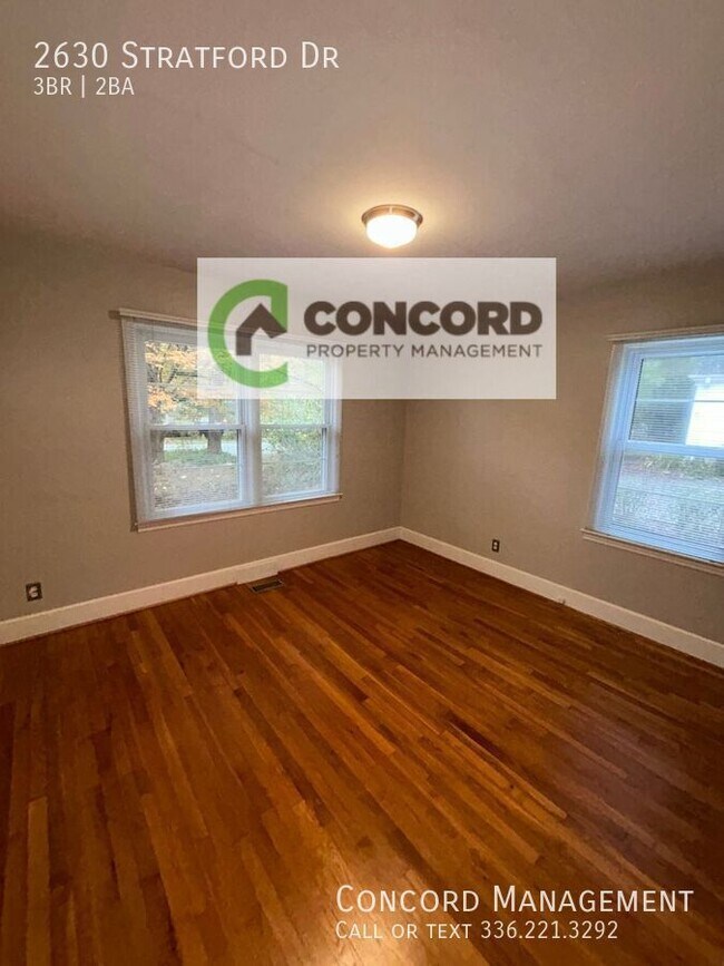 Building Photo - 2630 Stratford Dr