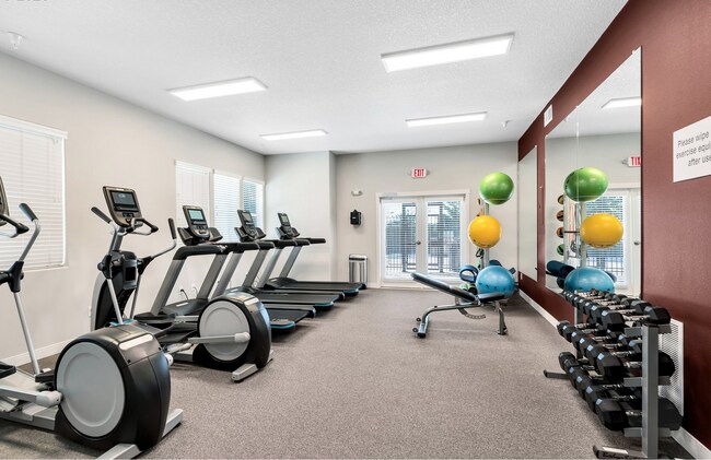 Building Photo - 17181 SW Snowdale St