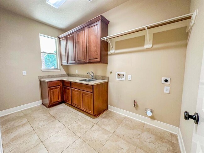 Building Photo - 135 E Canyon Wren Cir
