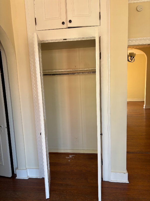 Building Photo - 514 Madison St