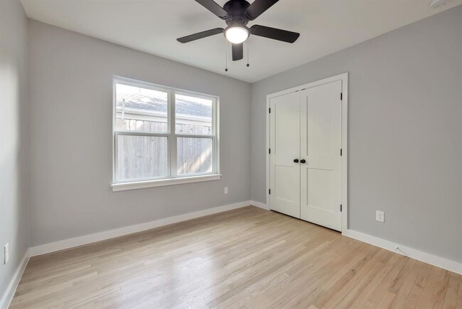 Building Photo - 4946 Lamonte Ln