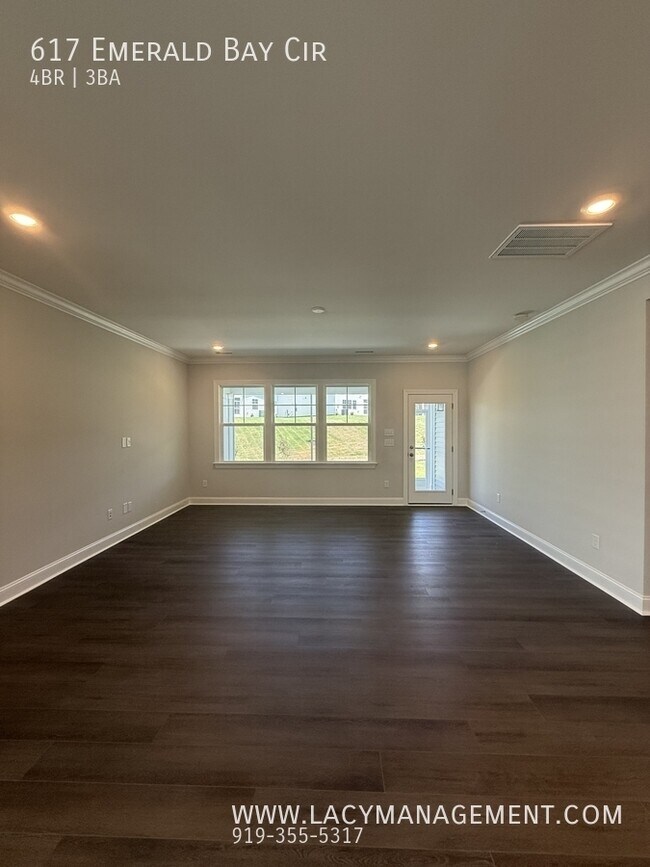 Building Photo - 617 Emerald Bay Cir