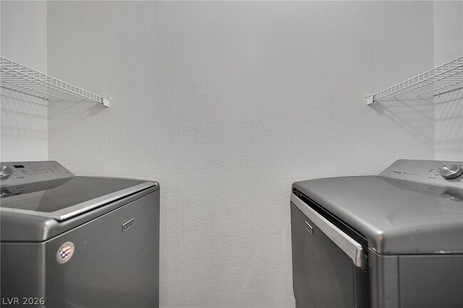 Building Photo - 2300 E Silverado Ranch Blvd