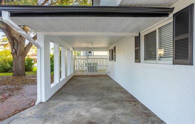 Building Photo - 593 Marmora Ave