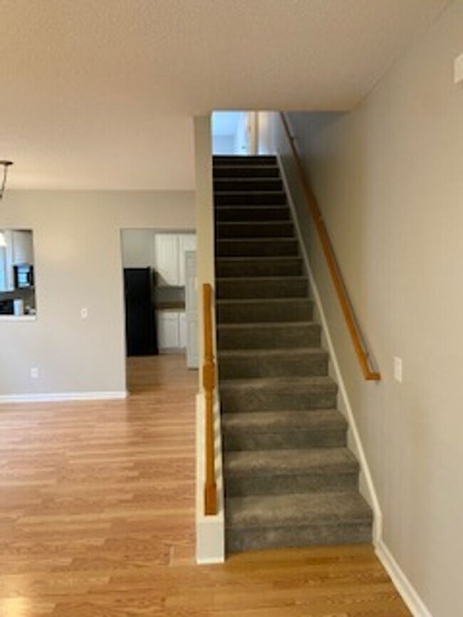 Building Photo - 3 Bedroom 2.5 Home in NE Columbia MOVE IN BY 1/31/26 RECEIVE $300 OFF FIRST MONTH'S RENT!!!!!!