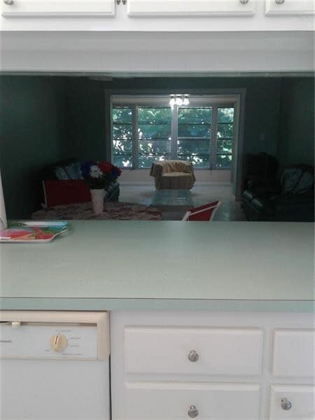 Building Photo - 5890 NW 64th Ave