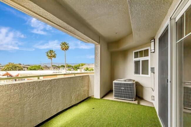 Building Photo - 3128 Loma Verde Dr