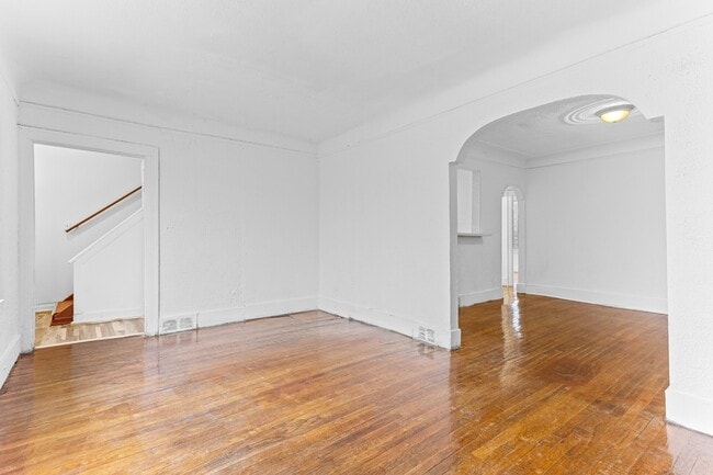 Building Photo - 15379 Monte Vista St