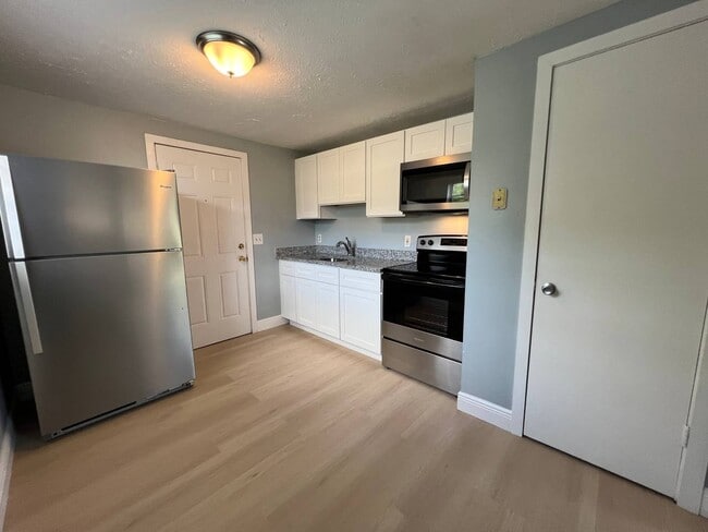 Unit D - 9406 Eastfield Rd