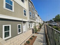 Building Photo - 1434 Vigilant