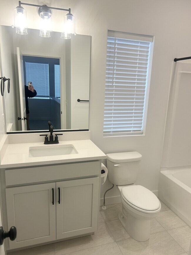 Building Photo - 4811 Pocosin Ct