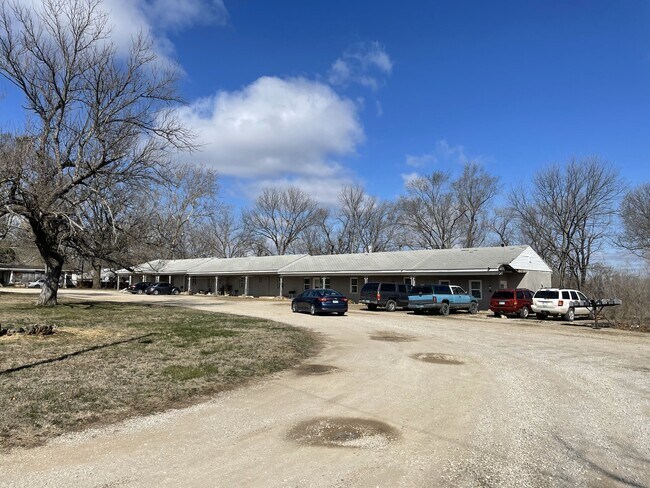 Building Photo - 2379 Locust Road, Unit Apt. #3