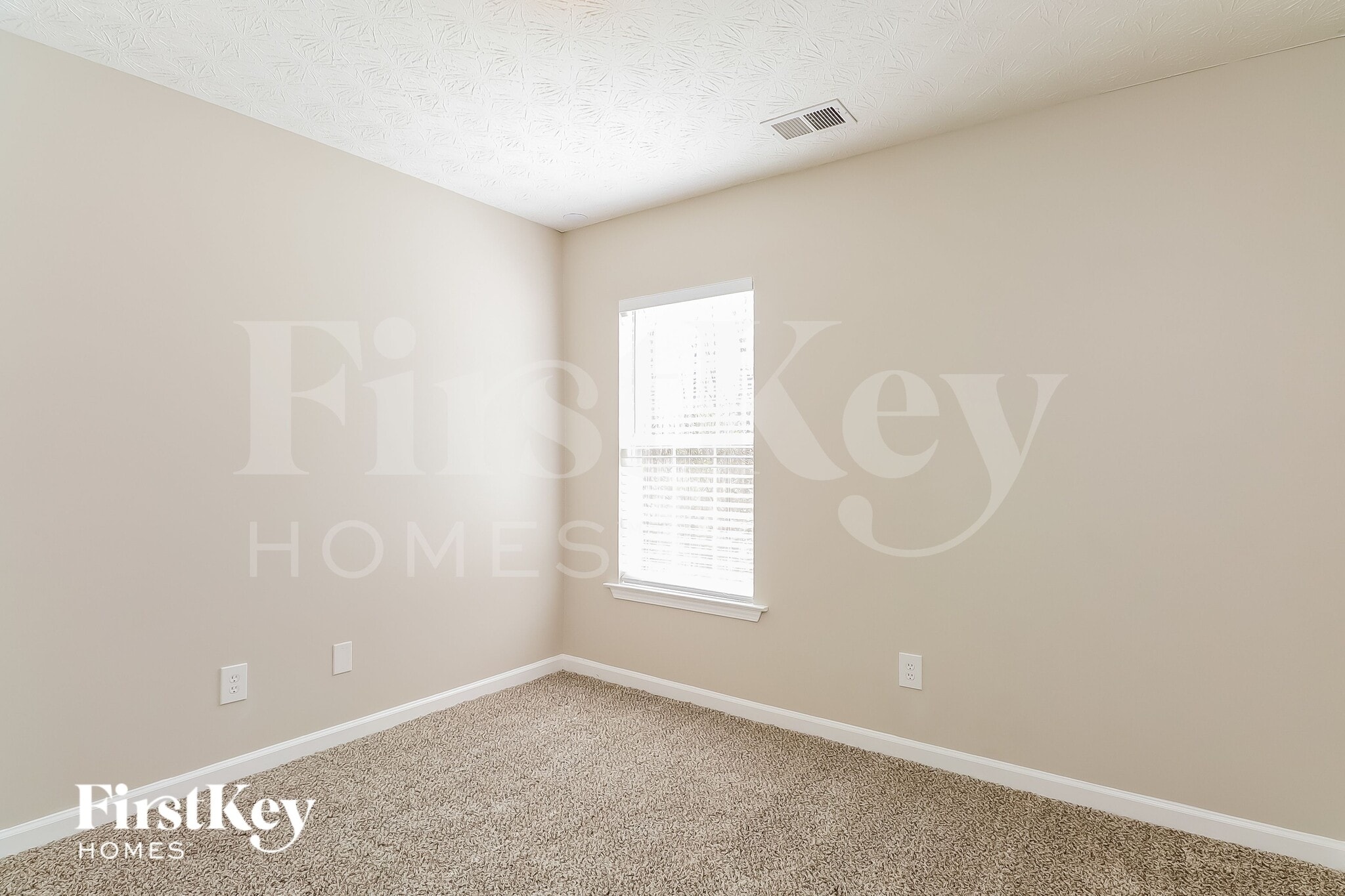 Building Photo - 80 Mountain Dr