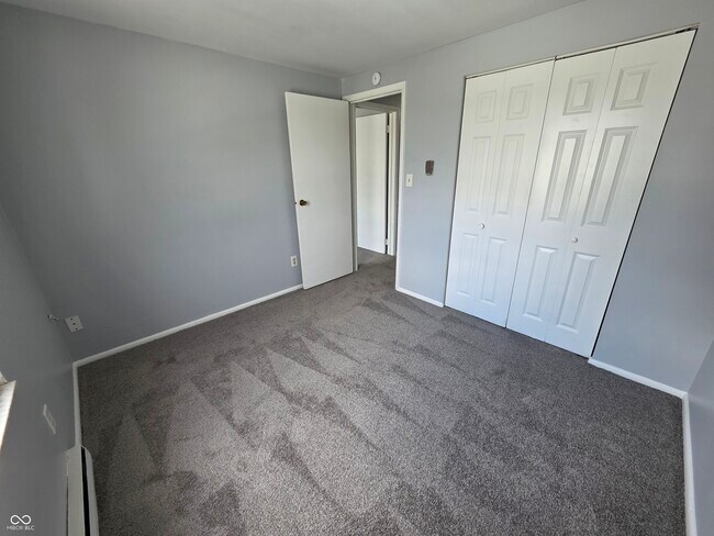 Building Photo - 3821 Biscayne Rd