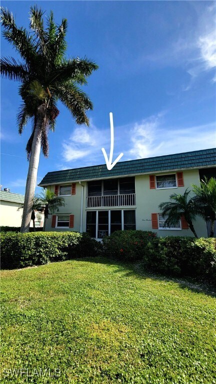 Building Photo - 300 Valley Stream Dr