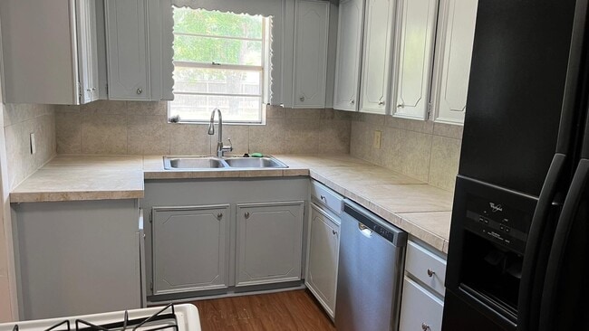 Building Photo - 6514 Teluco St