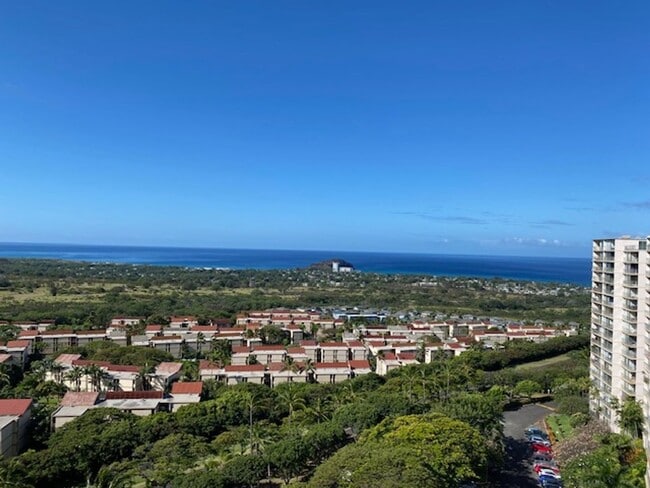 Primary Photo - Makaha Valley Towers