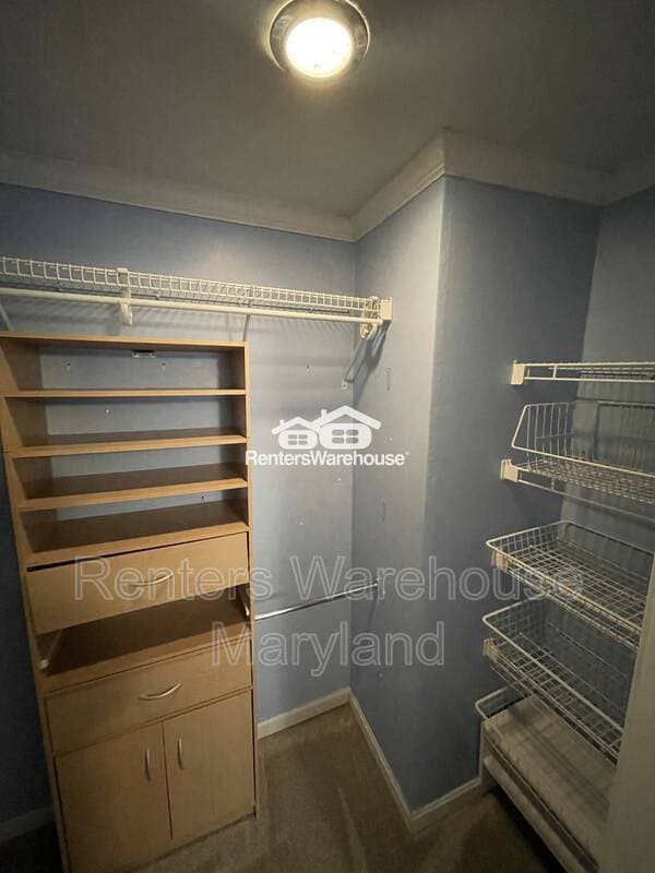 Building Photo - 2621 Fallston Rd