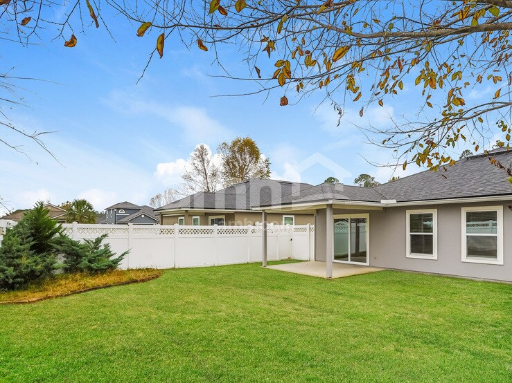 Building Photo - 636 Glendale Ln