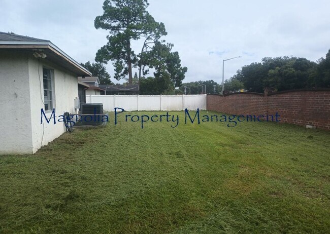 Building Photo - Dr. Phillips 4 Bedroom 2 Bathroom,