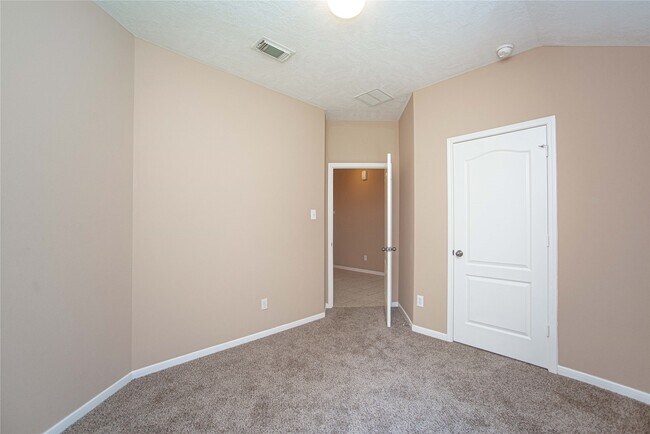 Building Photo - 20219 Suncoast Dr