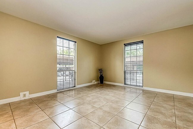 Building Photo - 5353 Institute Ln