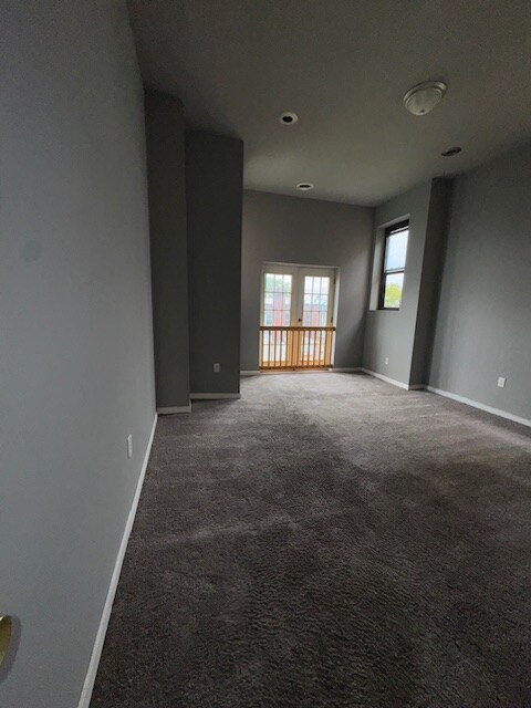 Building Photo - 4254 Parkside Ave