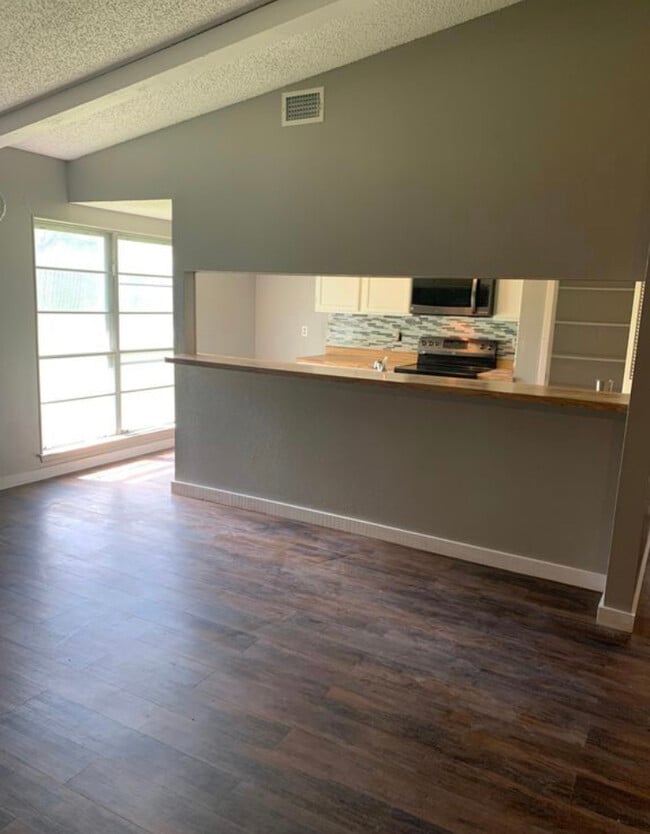 Building Photo - 7935 Misty Forest