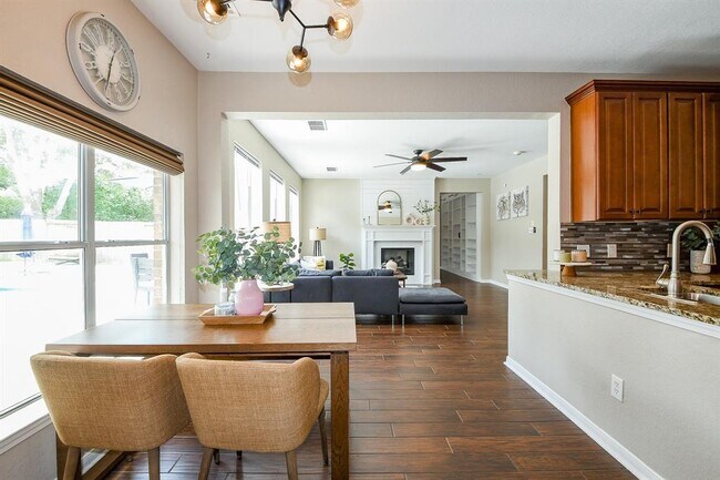 Building Photo - 20815 Winlock Trace Dr