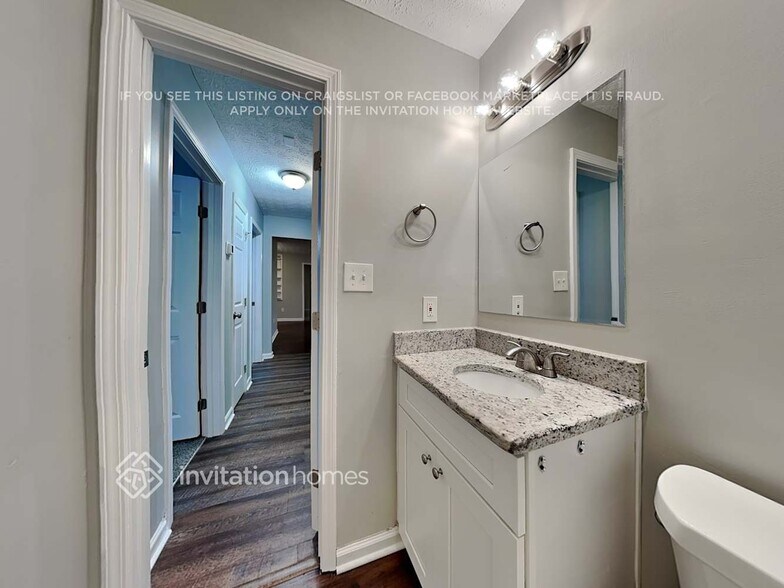 Building Photo - 146 Springvalley Cir