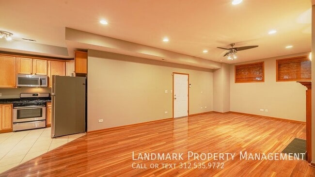 Building Photo - 4428 S Calumet Ave
