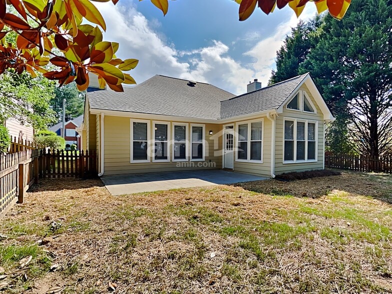 Building Photo - 4282 Moccasin Trail
